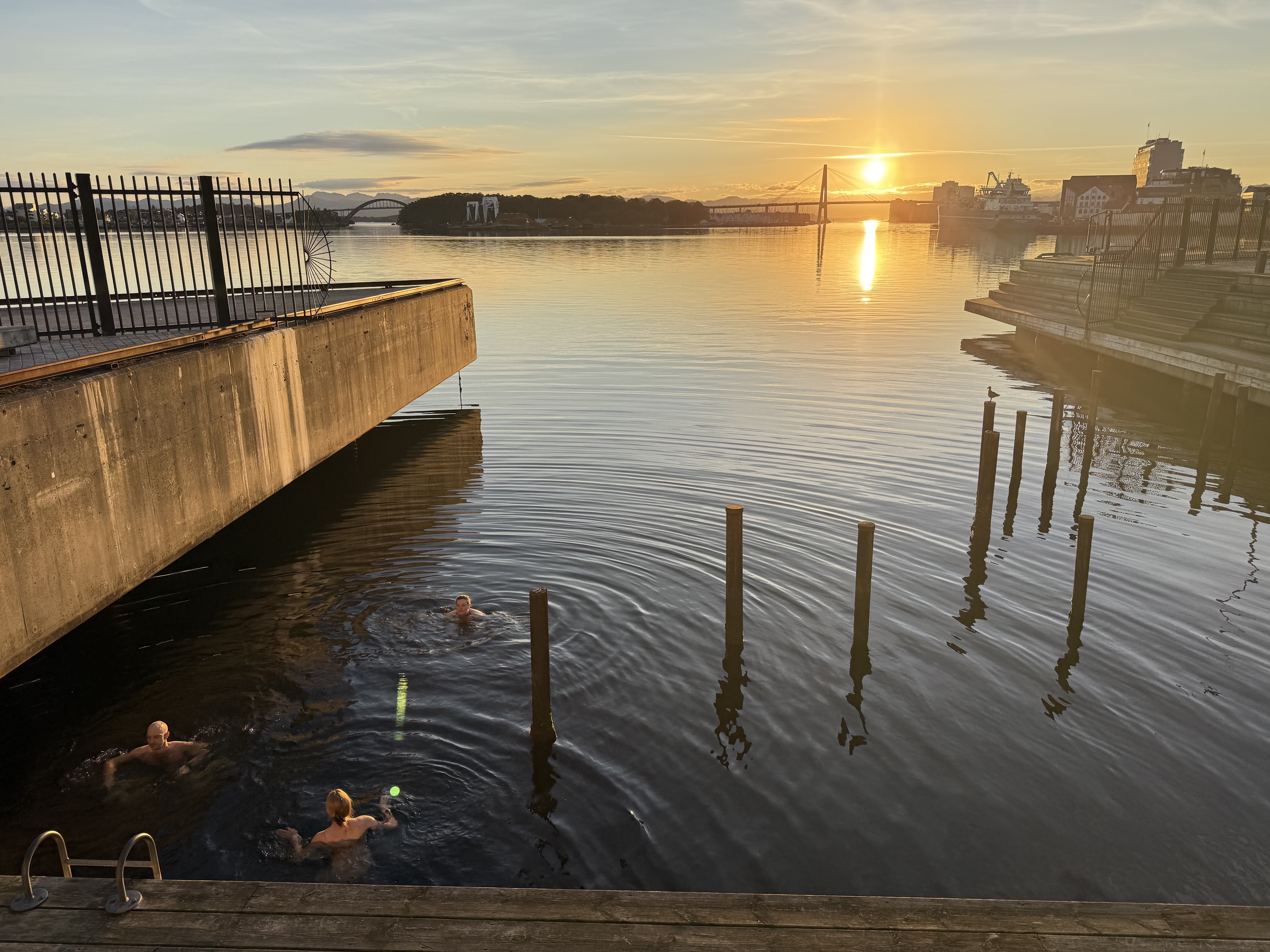 Åpning av vinterbadsesongen i Bjergsted!
